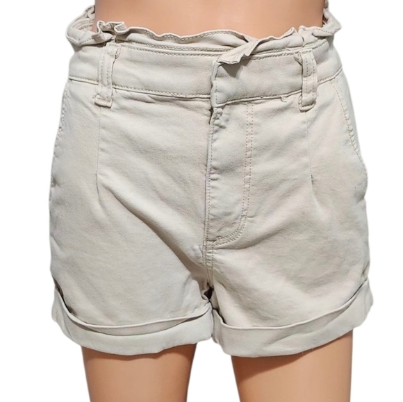 EXPRESS Supersoft Shortie – Extreme High Rise – Size 2. - Picture 3 of 7